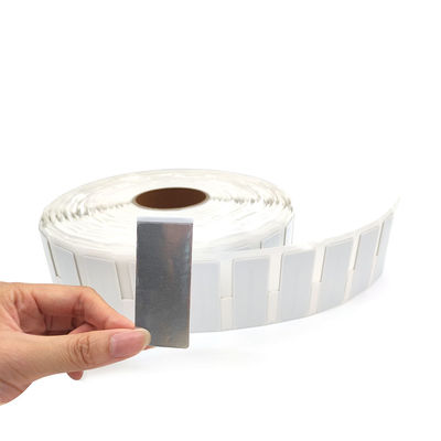 UHF Elastyczny RFID na metalowej etykiecie Biała etykieta 70 * 30 mm 860-960 MHz