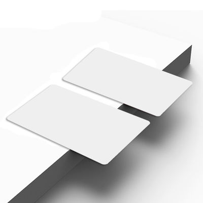 Biała karta RFID UHF Pasywna karta RFID 860-960 MHz ISO / IEC 18000-6C