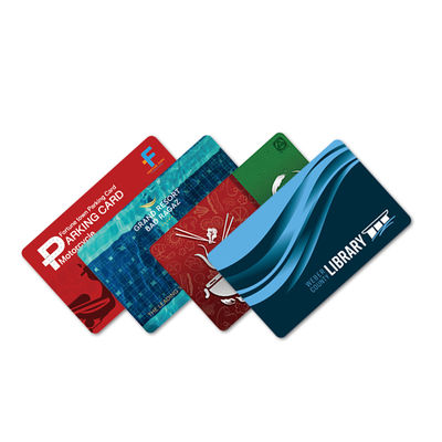 Biała karta RFID UHF Pasywna karta RFID 860-960 MHz ISO / IEC 18000-6C